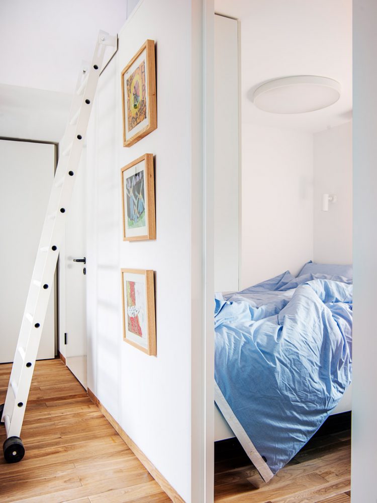 christian taeubert converts a 45 sqm hutong into a big family dwelling with clean indoor air - 7