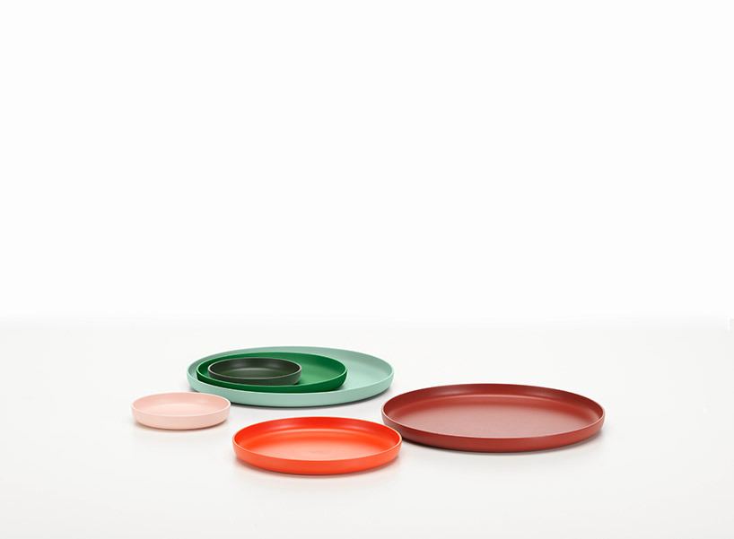 jasper morrison discusses new additions to vitra accessories collection designboom