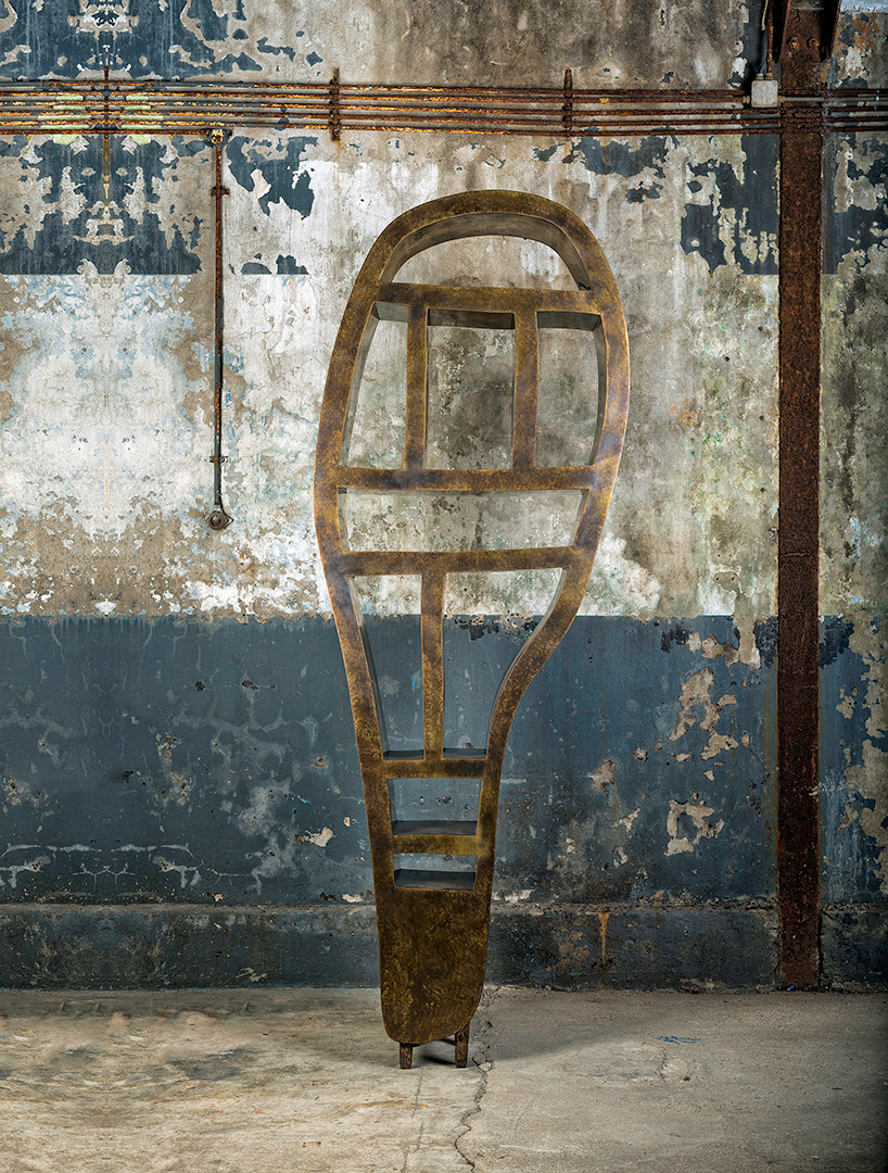 maarten baas interview close parity carpenters workshop gallery designboom