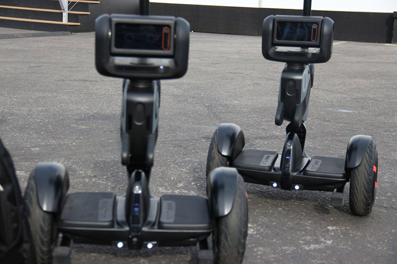 segway loomo robot CES 2018 designboom