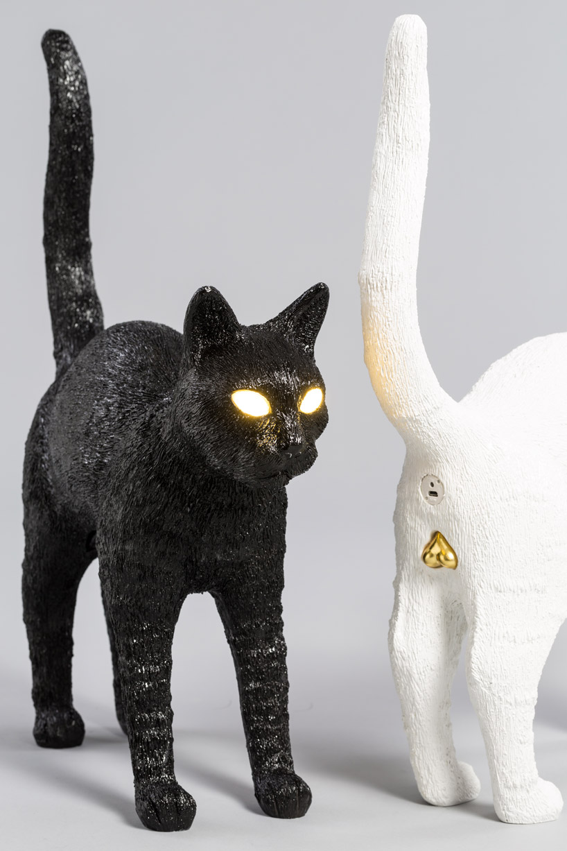 Optimal skorsten disk studio job's cat-shaped lamp for seletti has eyes that light up