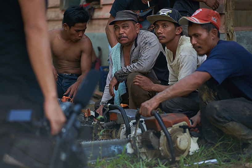 ernest zacharevic SOS