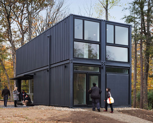 MB architecture sets a prefabricated multi-purpose container in bard college, new york