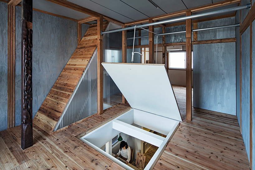 trap door japan house