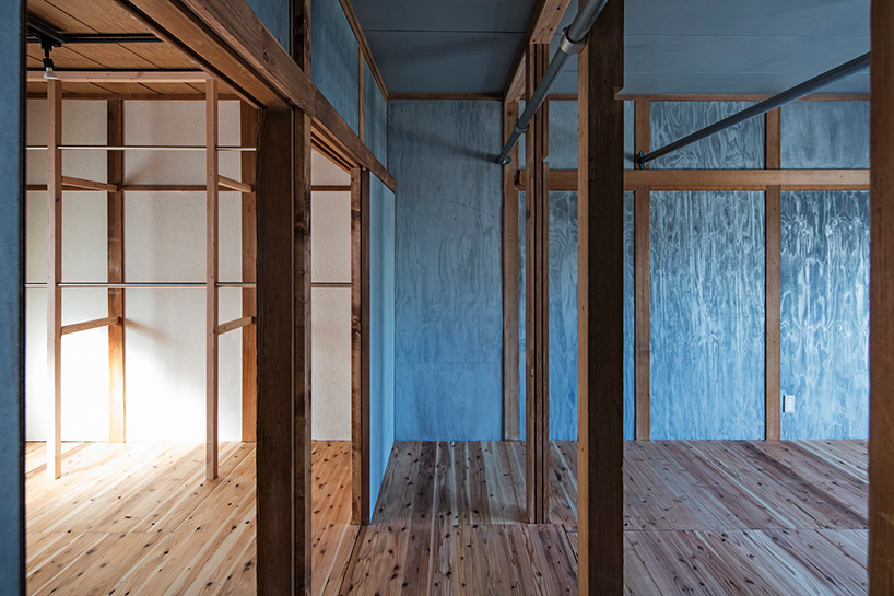 trap door japan house