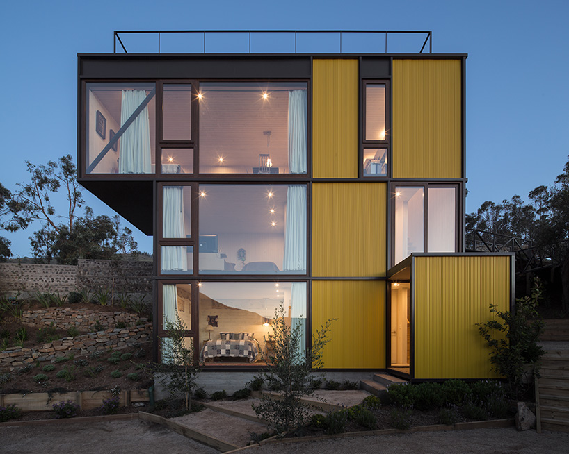 yellow house in chile