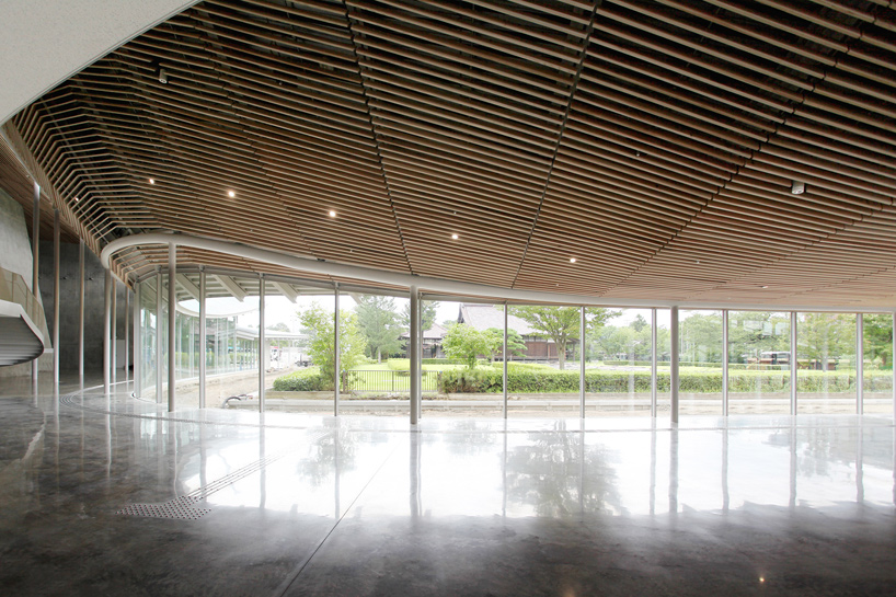 kazuyo sejima tsuruoka city culture hall
