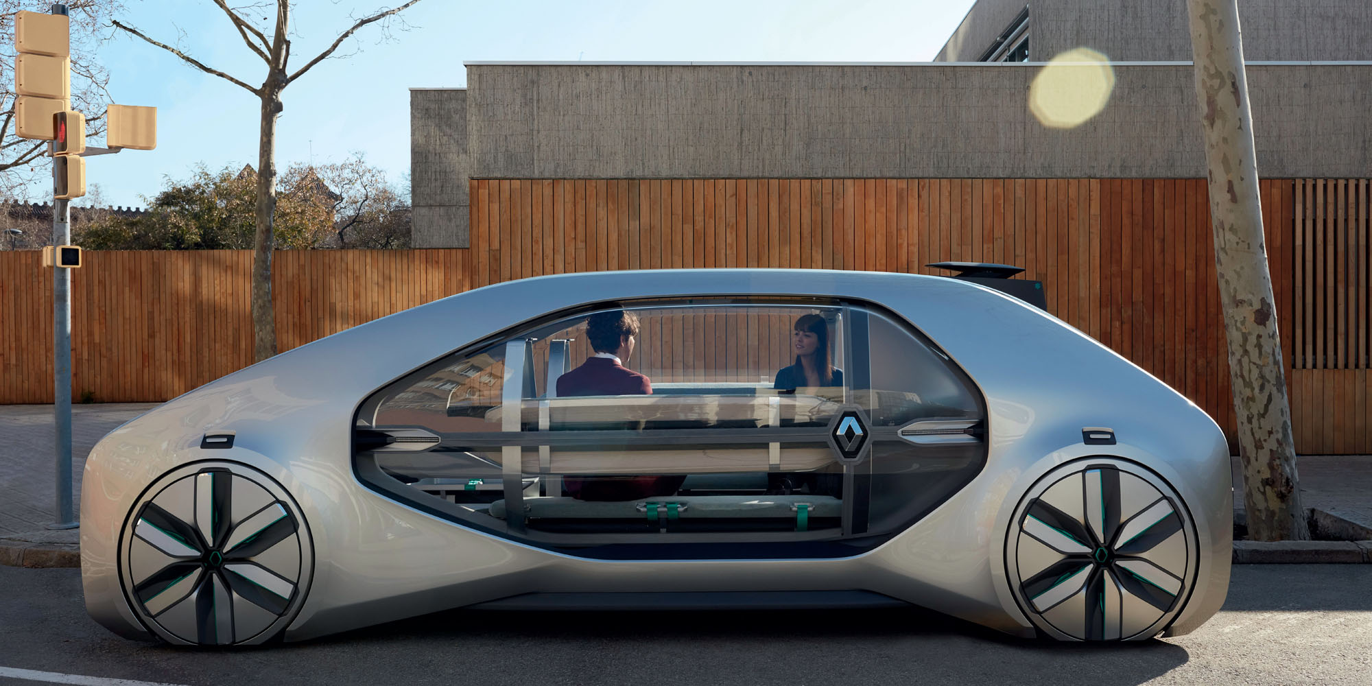 renault EZ-GO electric autonomous concept car redefines a shared driving experience