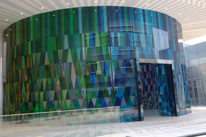 vanceva glazing layers highly functional, rainbow-hued surfaces - 2