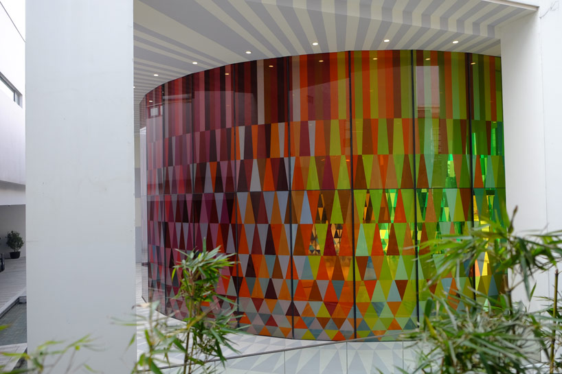 vanceva glazing layers highly functional, rainbow-hued surfaces - 4