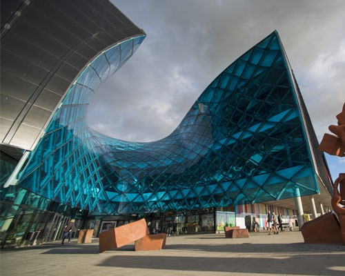 vanceva glazing layers highly functional, rainbow-hued surfaces