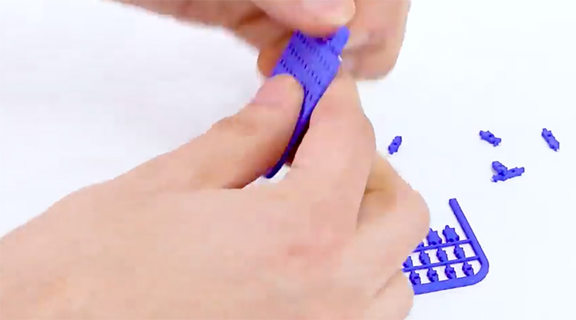 3D printed credit card sized chess