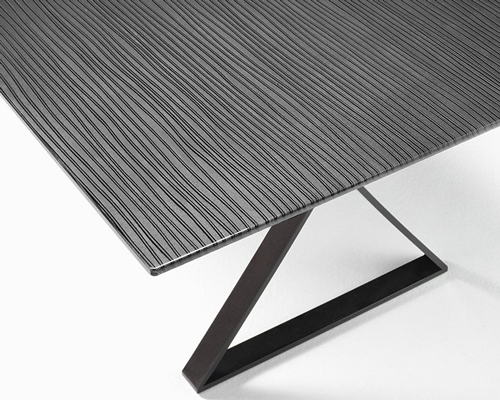 hype, a fused glass top table by studio klass for fiam