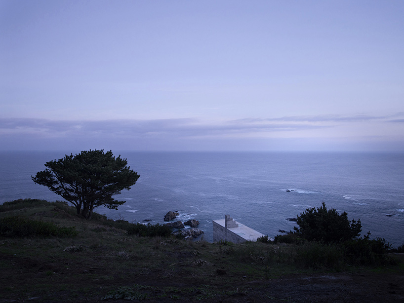 pezo von ellrichshausen loba house