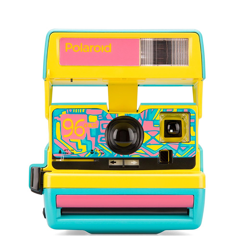 Bondgenoot Gespecificeerd Great Barrier Reef so, both limited edition 1996 polaroid 600 cameras are, like, totally SOLD  OUT