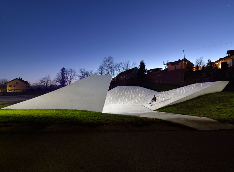 from a triangular plot arose this plan of rising sharp planes.