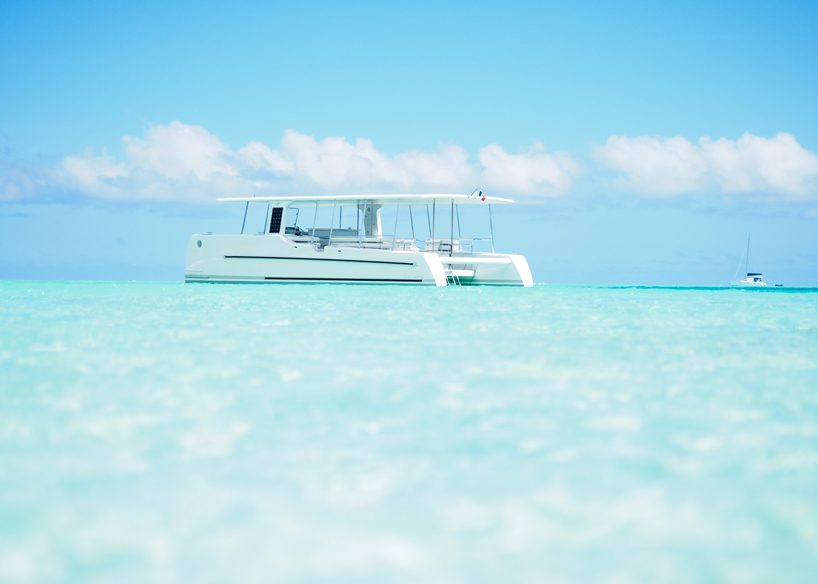 soel yachts' electric catamaran moves entirely on solar power - 2