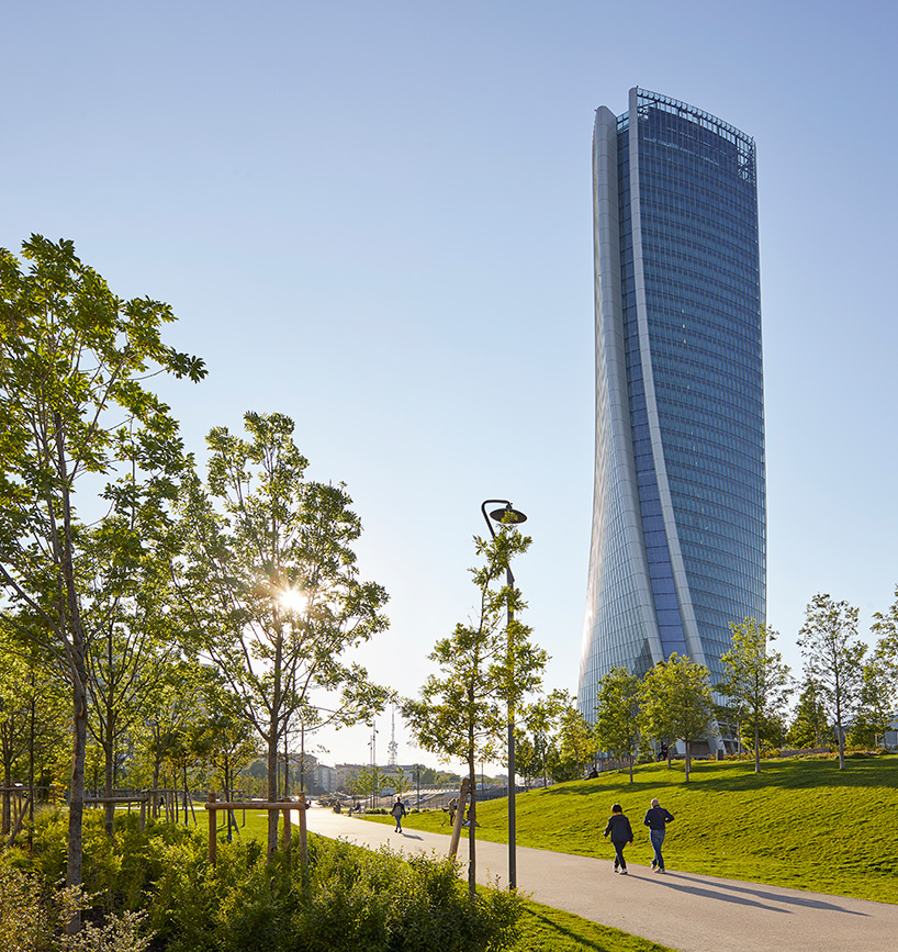 zaha hadid generali tower milan