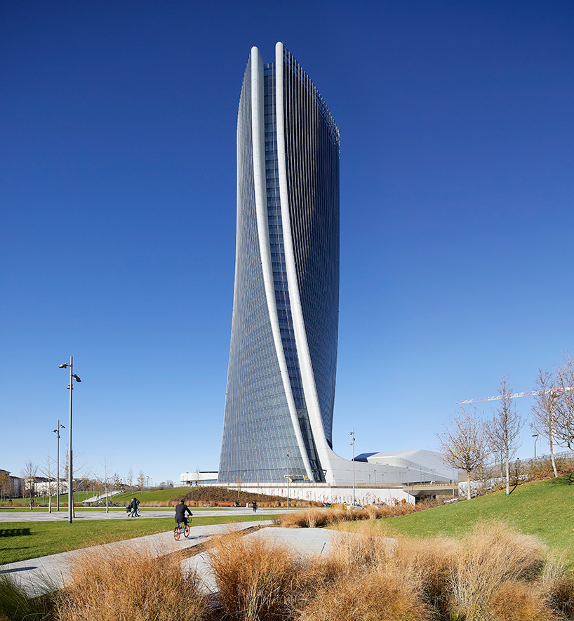 zaha hadid generali tower milan