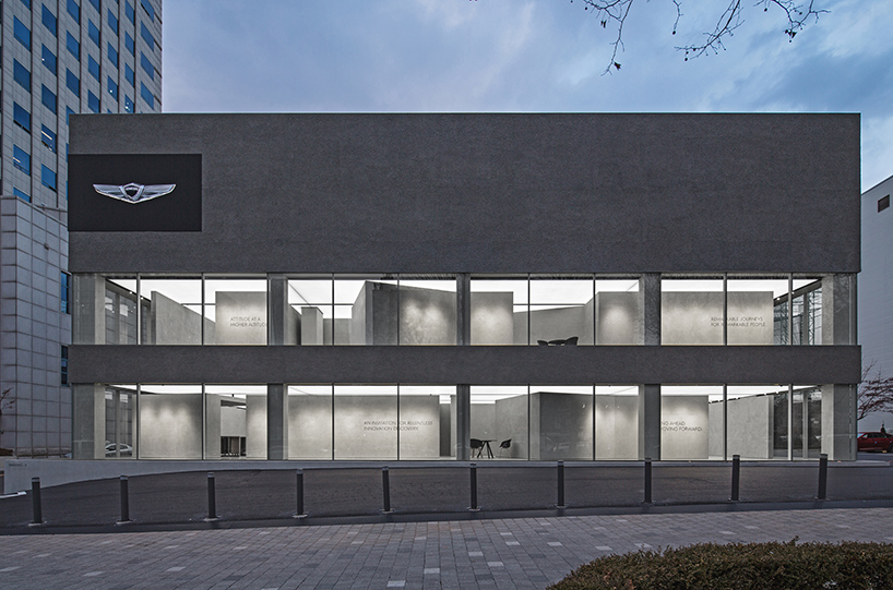 oma car showroom amo