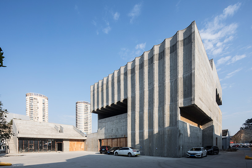 atelier deshaus taizhou contemporary art museum