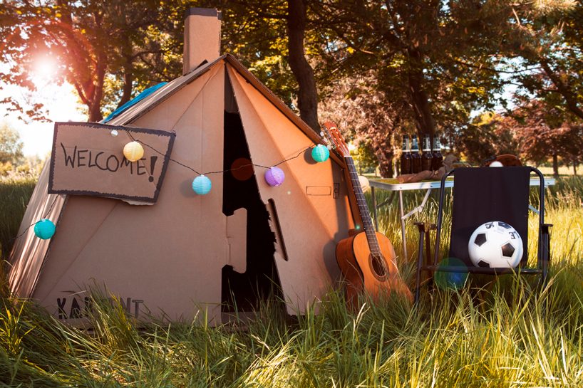 Classificeren Met andere woorden micro 100% recyclable cardboard tents are pitching up at festivals