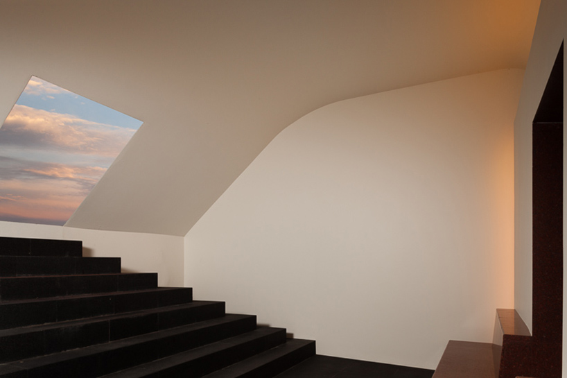arrowhead house james turrell