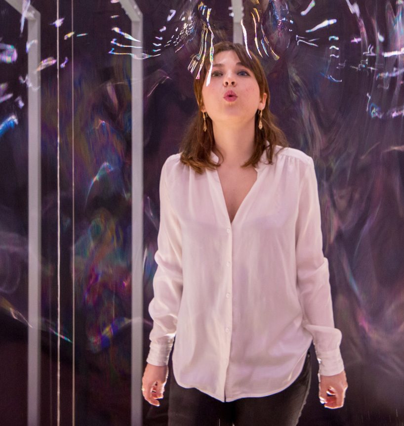 riccardo blumer atelier builds walls made of water and soap in algorithmic installation - 10