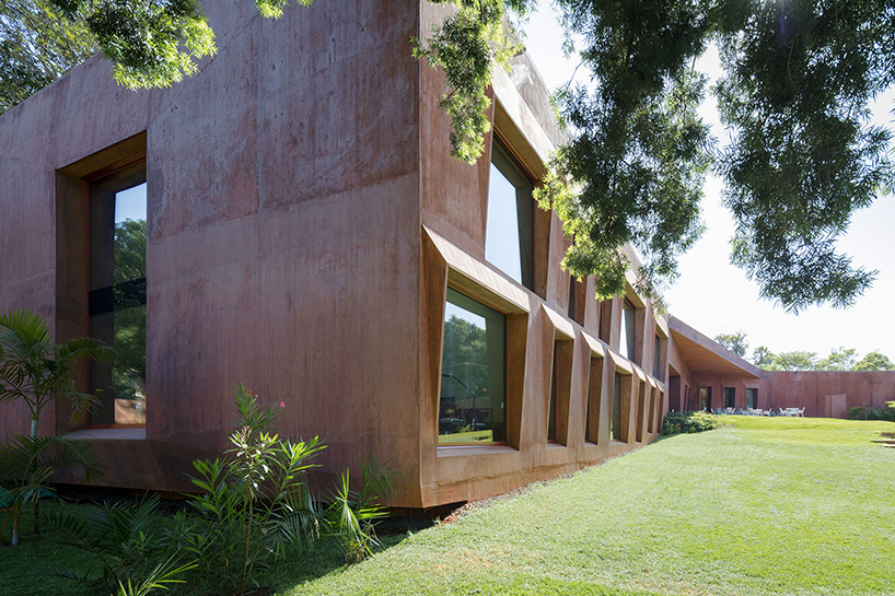 roeoesli maeder swiss embassy nairobi kenya