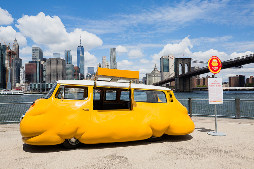 erwin wurm hot dog