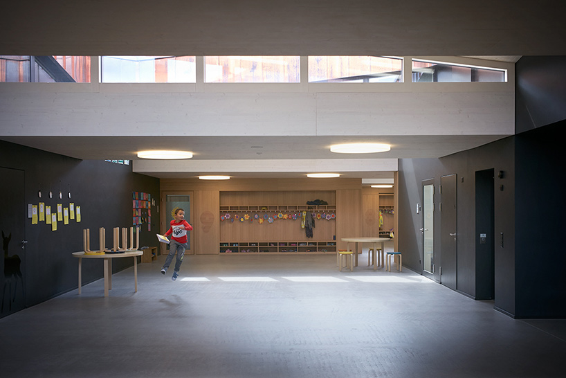 skop school port switzerland