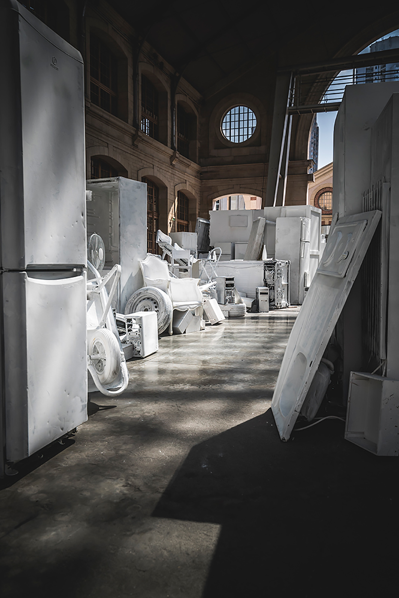 vhils exhibition paris