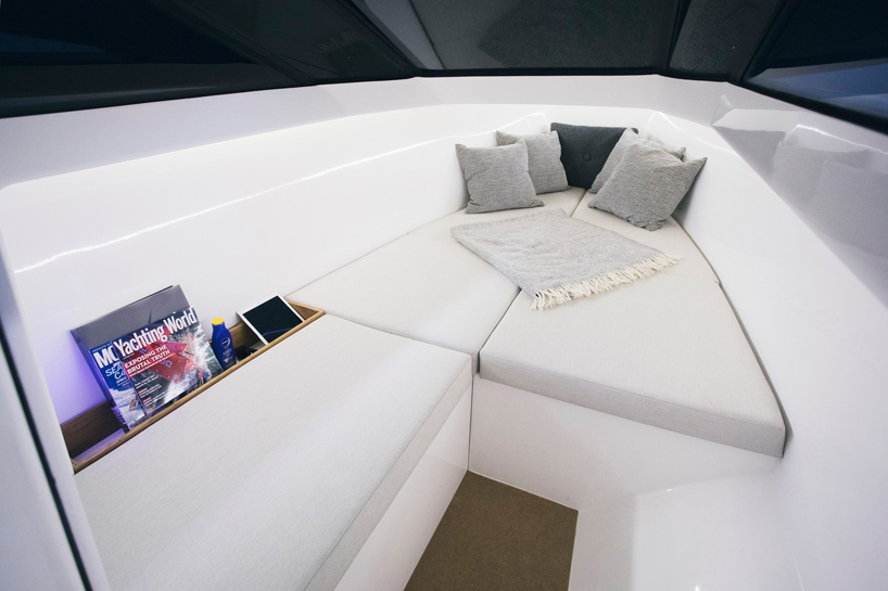Q-yachts Q30: the future of electric boating with a minimalist design - 6