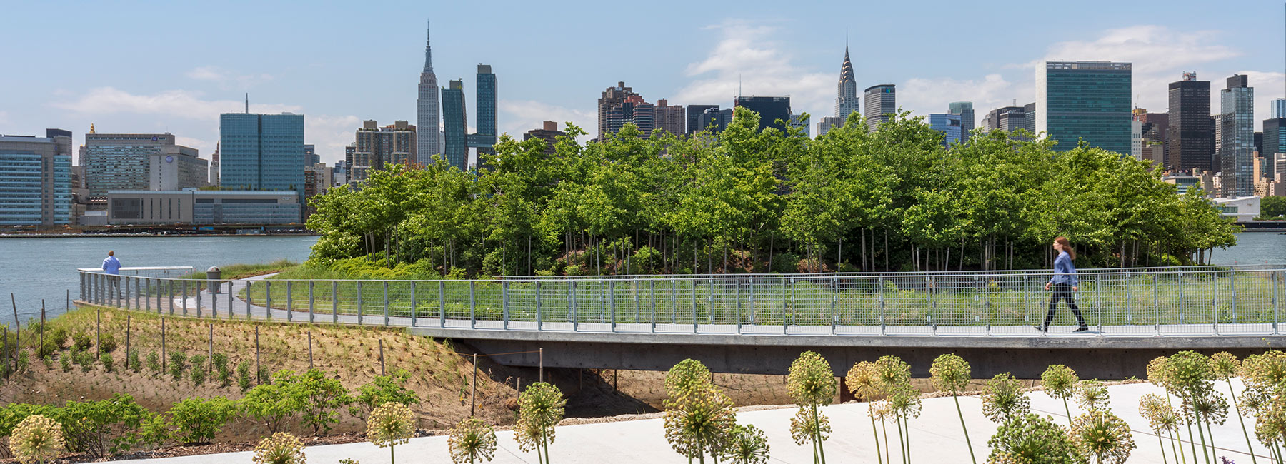 hunter's point south waterfront park in new york