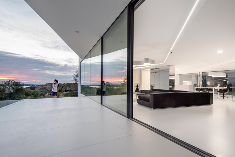 kwk promes by the way