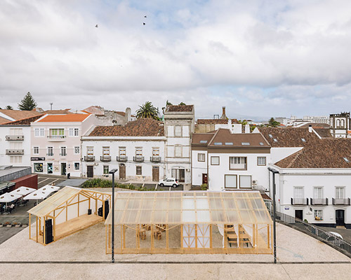 mezzo atelier's pavilion opens up to the walk&talk art festival of são miguel