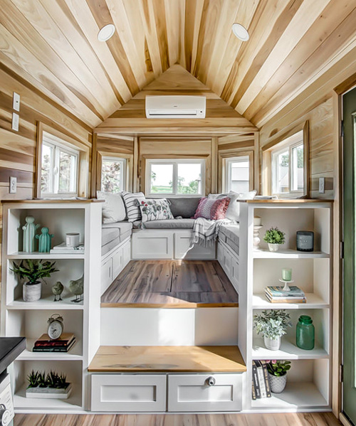 Extremely Functional Tiny Home On Wheels Packs A Large