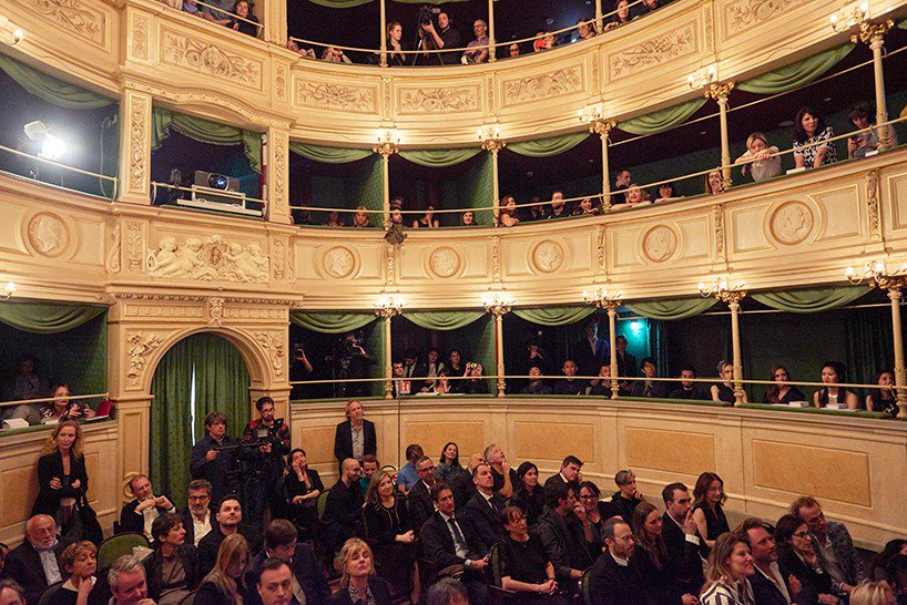 DESIGN PRIZE golden madonnina