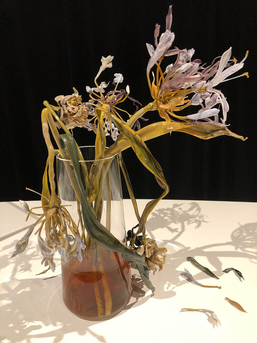 lilla tabasso handmakes glass into flowers of incredible realism designboom