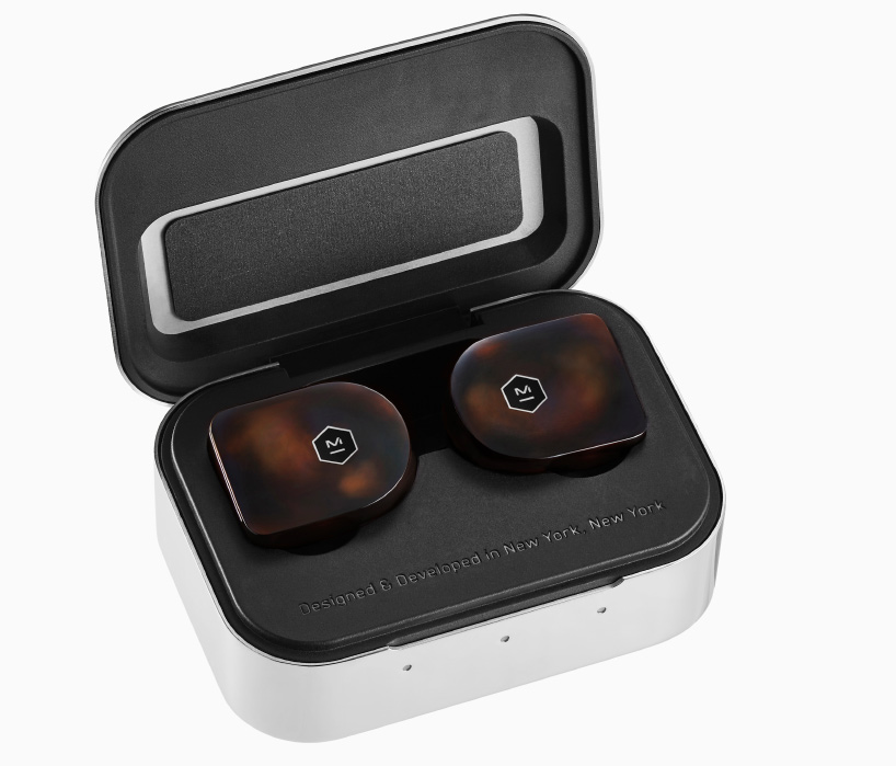 master dynamic mw07 true wireless earphones