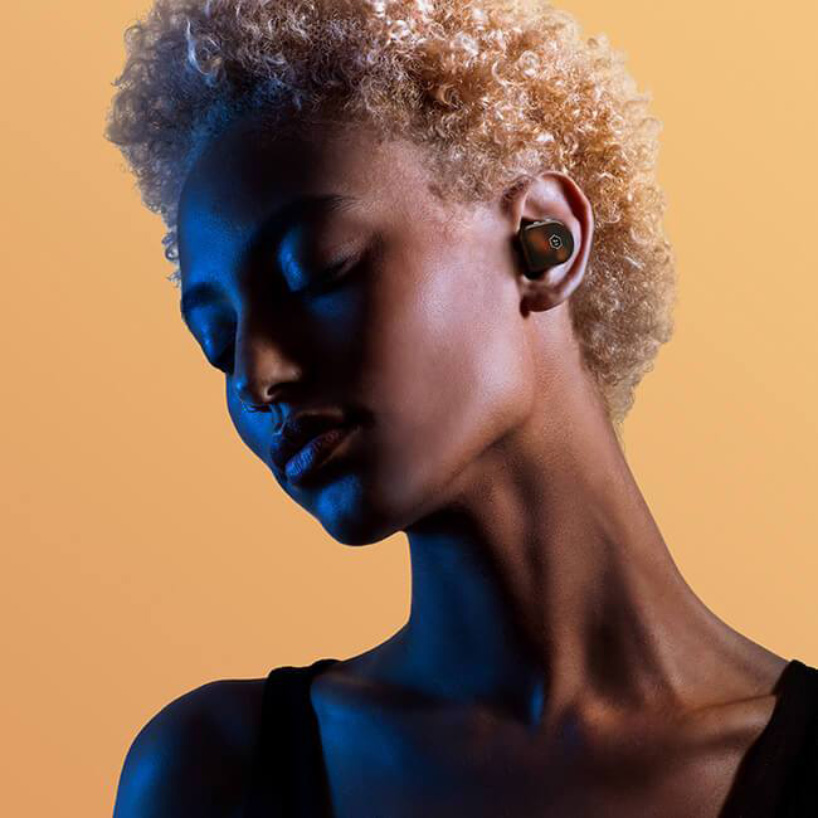 master dynamic mw07 true wireless earphones