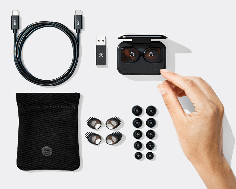 master dynamic mw07 true wireless earphones