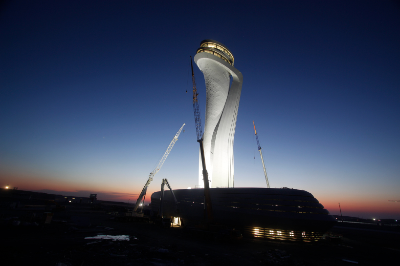 pininfarina air traffic control tower istanbul new airport