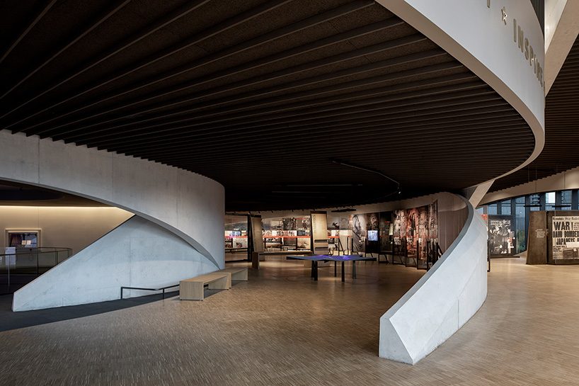 allied works wraps national veterans memorial and museum with concrete ribbons in ohio designboom