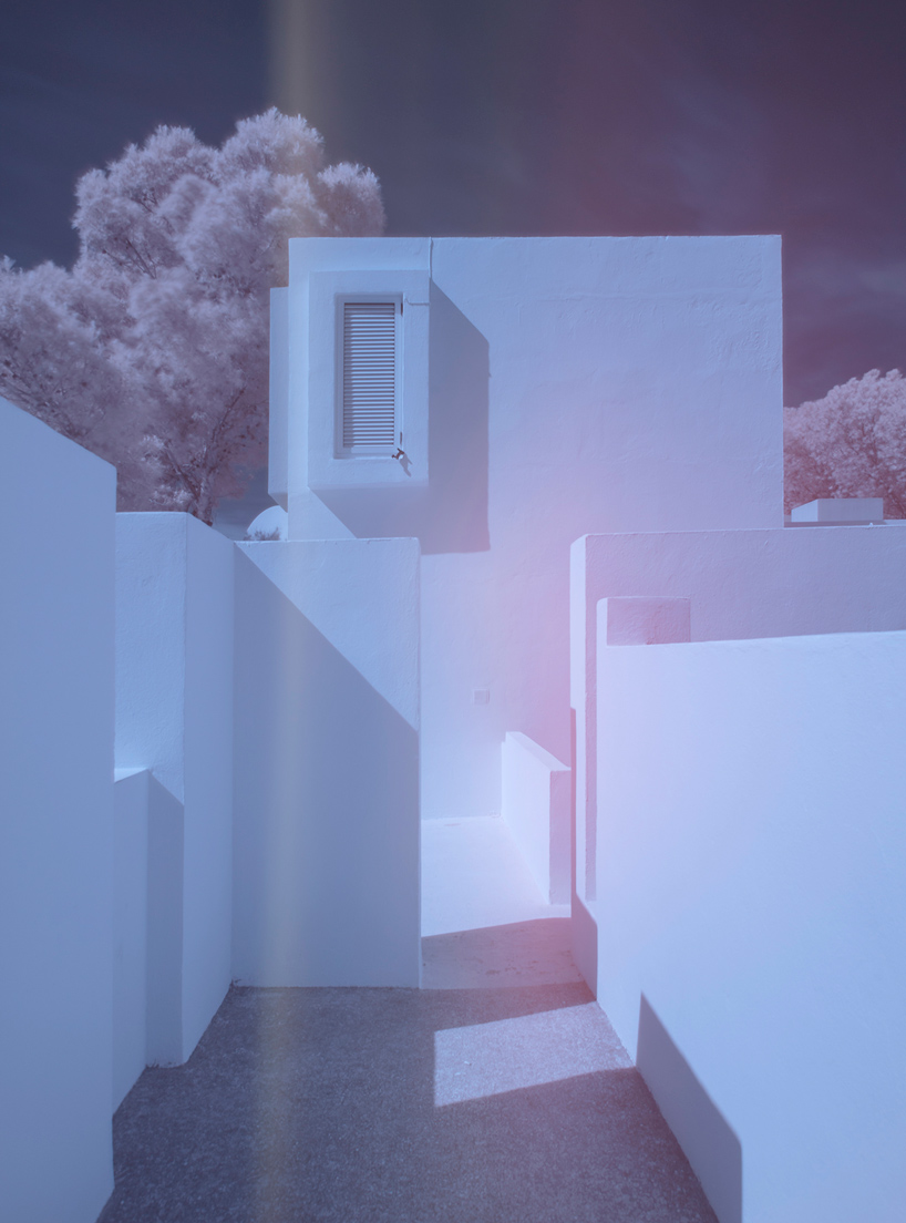 andres gallardo muralla infrarroja