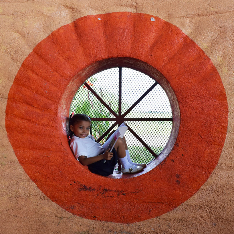 knitknot el jicarito school