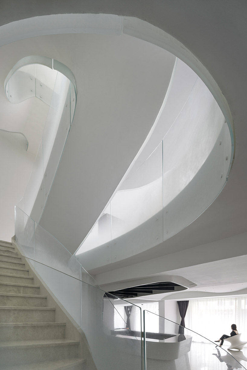 kos + zerebecky design a cloud-like staircase for this villa in shanghai - 2