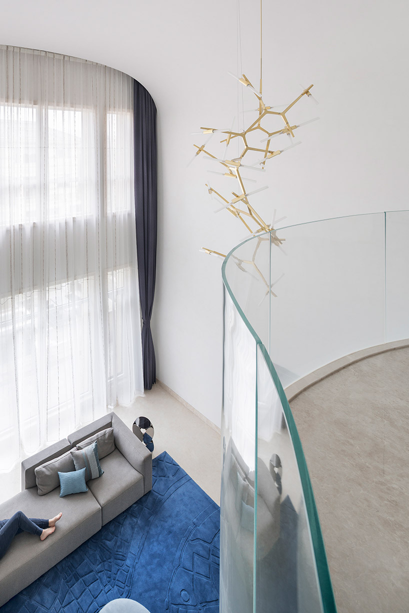 kos + zerebecky design a cloud-like staircase for this villa in shanghai - 8