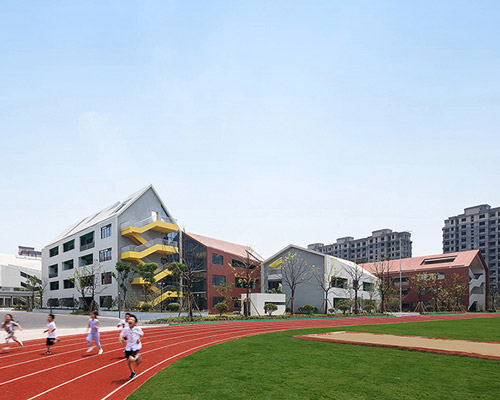 LYCS' school in hangzhou looks like a kid's impromptu drawing