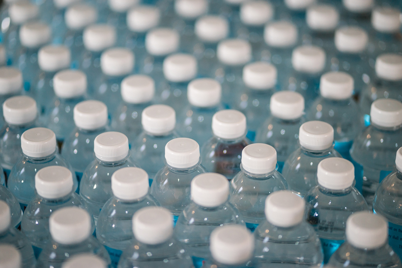 scientists have discovered hundreds of microplastics in human poo